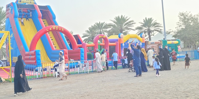 شاطيء-السيب-2 انطلاق مهرجان الشاطئ الصيفي بورية السيب