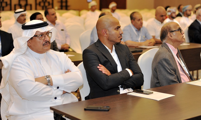 الجمعية-العربية-2 محافظ ظفار يفتتح مؤتمر الجمعية العربية للجراحة العصبية الثالث عشر  
