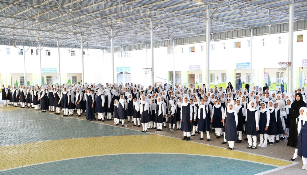 الطالبات-1 مدارس محافظة ظفار تستقبل طلابها للعام الدراسي الجديد    
