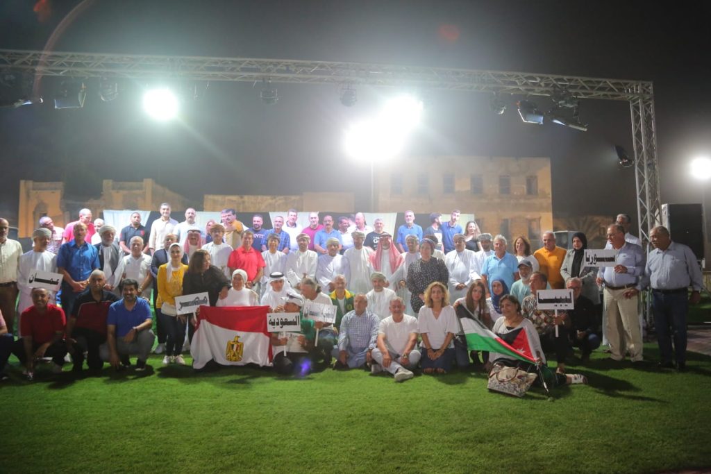 المشاركين-1-1024x683 إشادة عربية كبيرة لبطولة رواد التنس العاشرة..