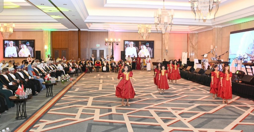 سفارة-البحرين-5-1024x534 سفارة مملكة البحرين - بالتعاون مع جمعية الصداقة العمانية البحرينية تحتفل بمناسبة العيد الوطني الـ (52) المجيد لسلطنة عمان،￼