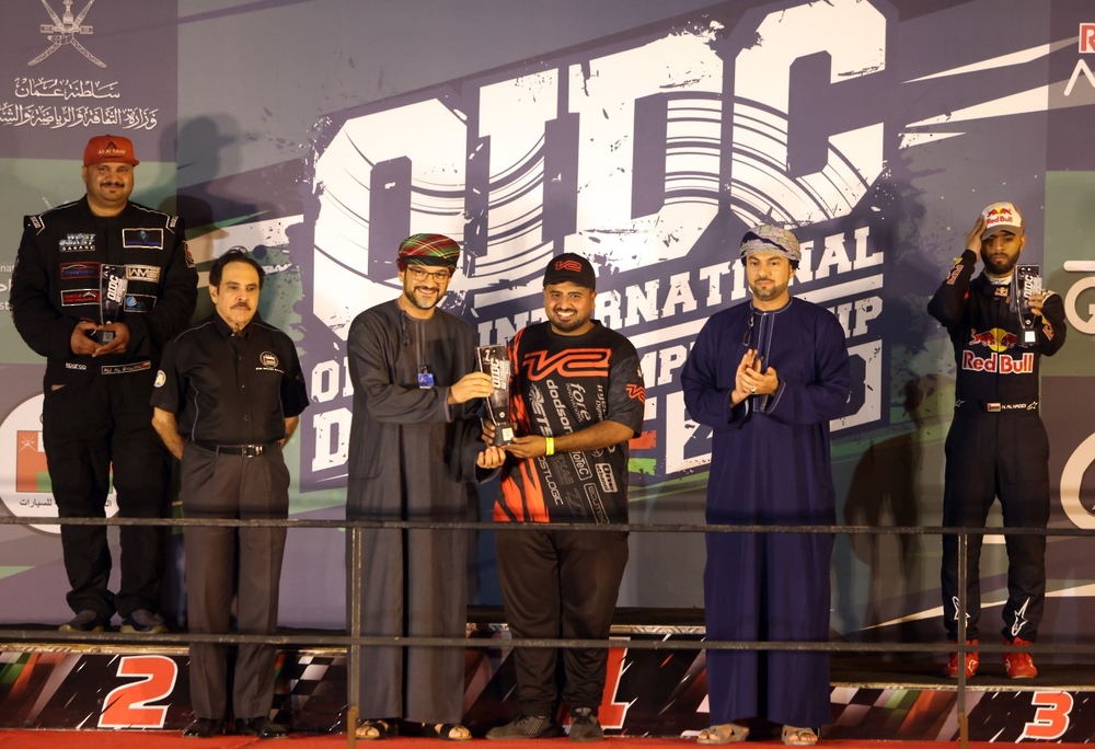 الانجراف اختتام الجولة الثانية من بطولة عمان الدولية الانجراف بالسيب