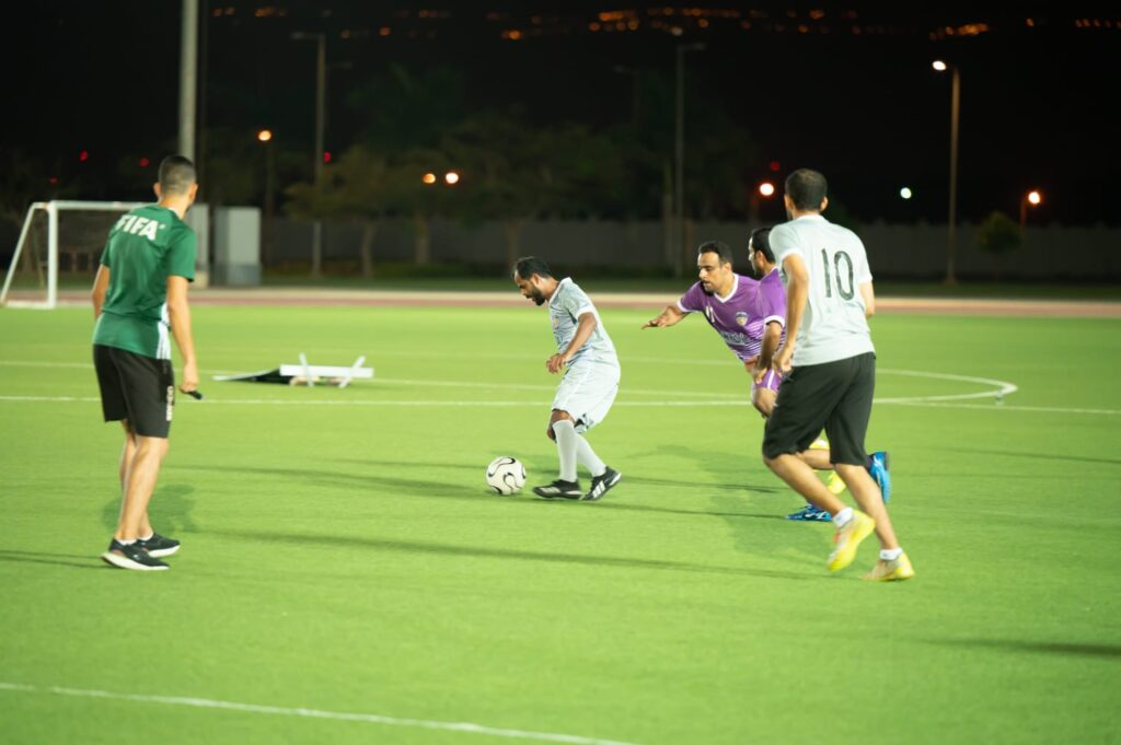 من-المباريات-1024x681 غدا نصف نهائي بطولة العمل لكرة القدم بمحافظة ظفار