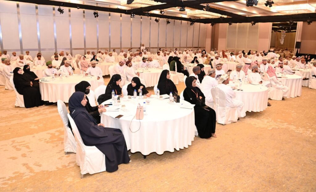 الاندماج-3-1-1024x622 افتتاح اعمال المؤتمر الخليجي لتطوير انتاجية الكوادر البشرية بصلالة  
