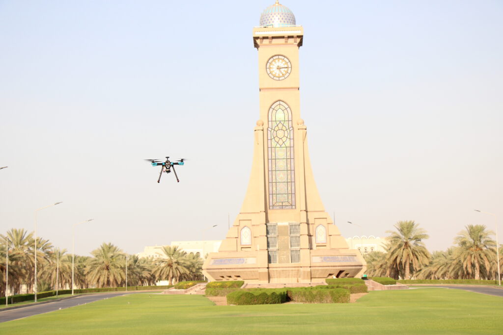 برنامج-تدريبي-11-1024x683 ضمن البرنامج التدريبي لمسابقة عمان للطائرات المسيرة.. انطلاق مرحلة اختبار مهارات تطيير الطائرات "الدرونز" في جامعة السلطان قابوس