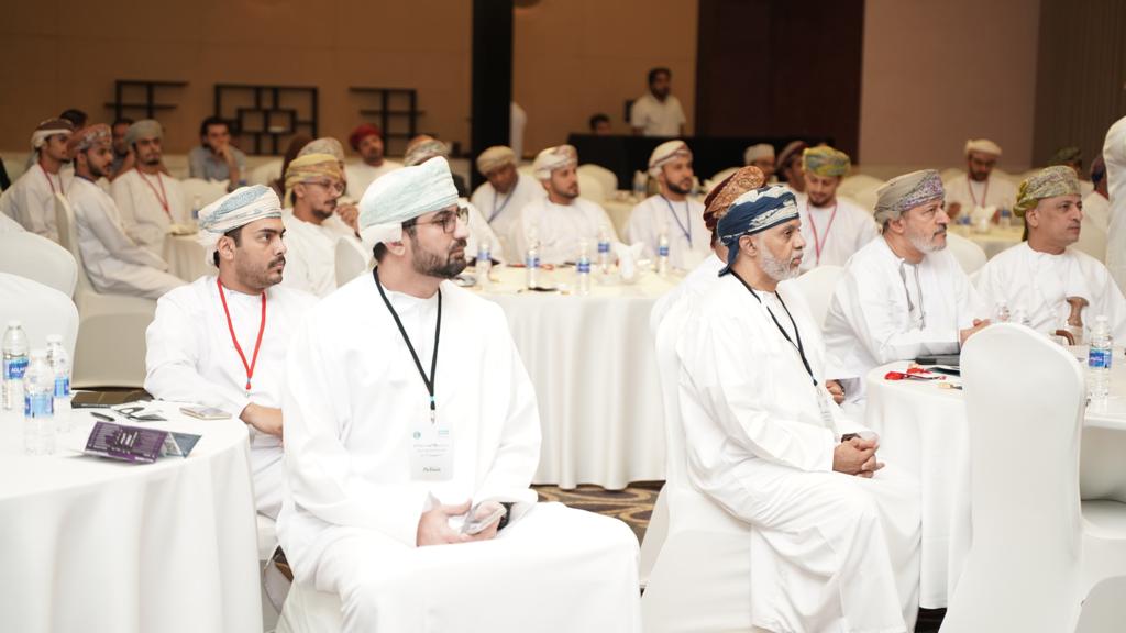 الهندسي-2 جمعية المهندسين العمانية وبلدية ظفار ينظمان المنتدى الهندسي الثاني حول الهندسة المعمارية العربية"