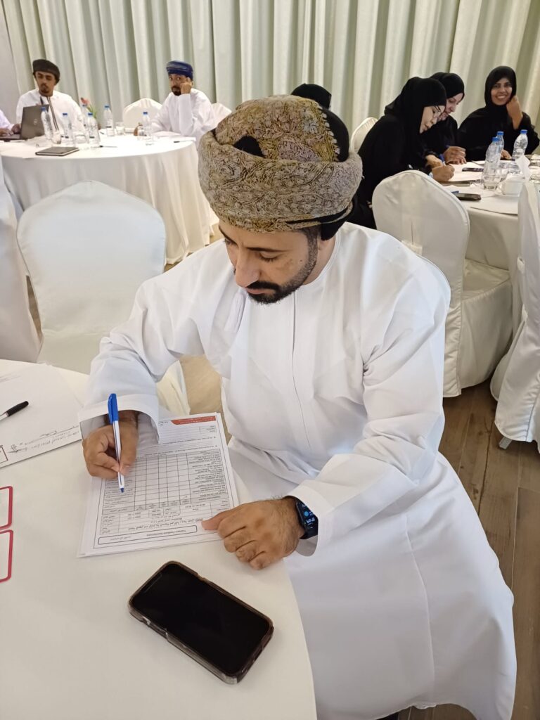 البرنامج-16-768x1024 ختام البرنامج التدريبي ( تنمية المهارات الادارية الحديثة لمواكبة رؤية عمان 2040 ) بمحافظة ظفار