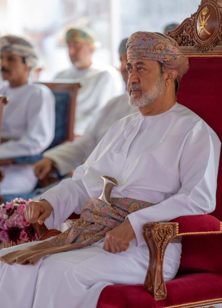 صاحب-الجلالة-738x1024 جلالة السلطان المعظم يشمل برعايته الاحتفال بوضع حجر الاساس لمشروع مجمع عمان الثقافي