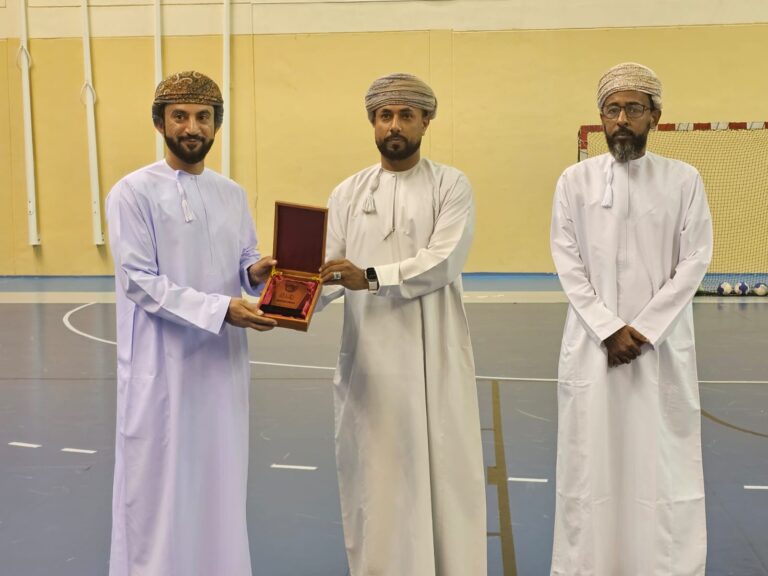 السليمي : “اللجنة المشرفة على مراكز أعداد الرياضيين بالاتحاد العماني لكرة اليد..تهدف إلى بناء جيل جديد من الرياضيين”