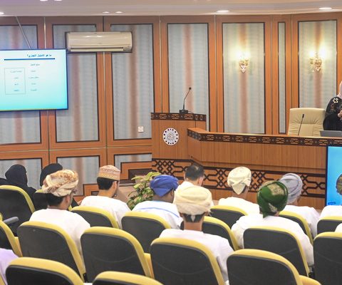 الامتياز التجاري 2