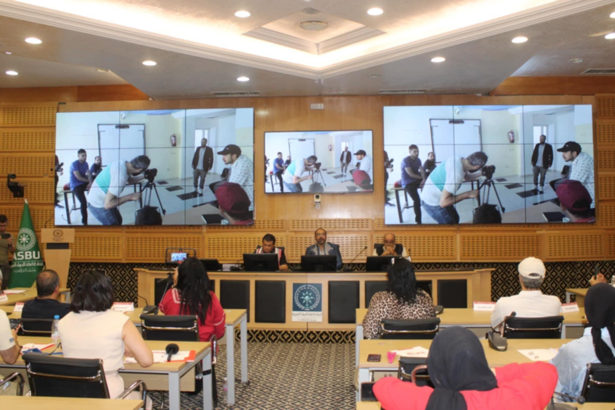 Messenger creation FDD8ADBF 93CE 438F 9C2C 90F24EDDE709