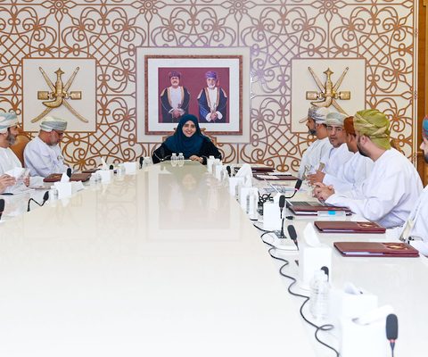 الأسرة