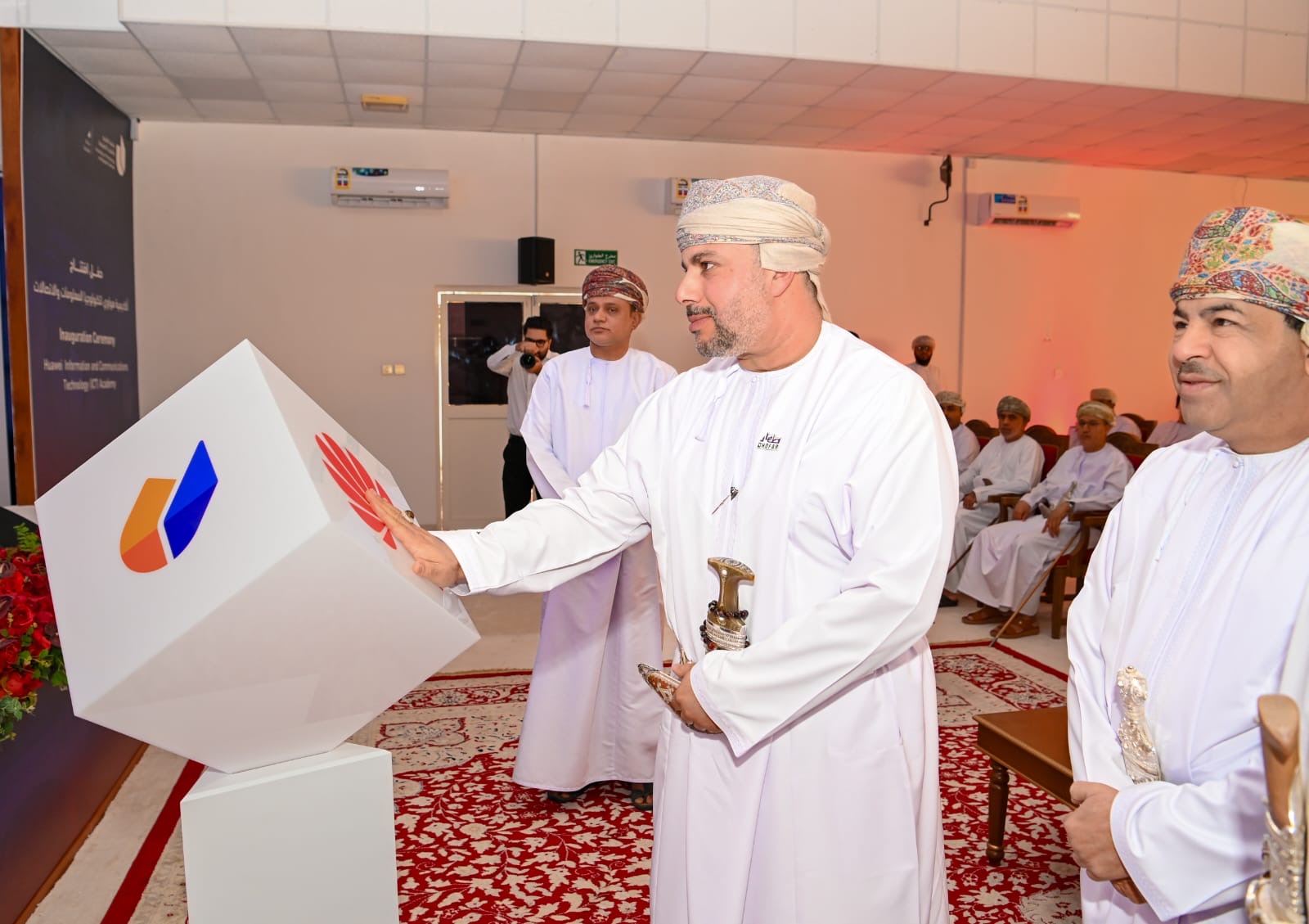 Cb2e2b40 8969 4f0c a015 e314b359e786