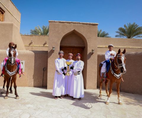 بالمسيرات  6