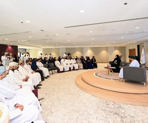 الأكاديمية  1