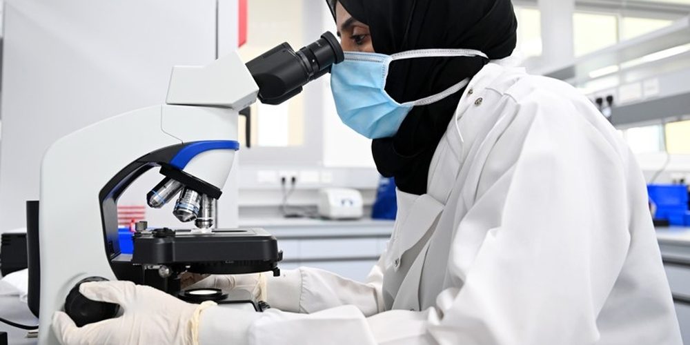 المختبرات 1000x500