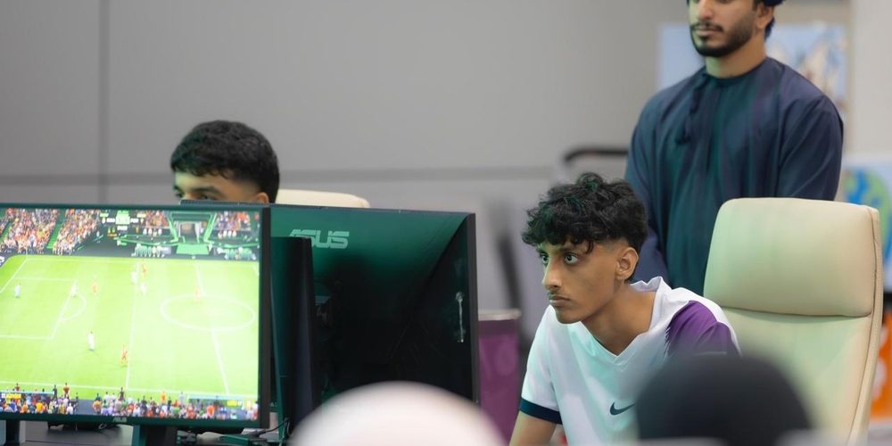 الإلكترونية 1000x500