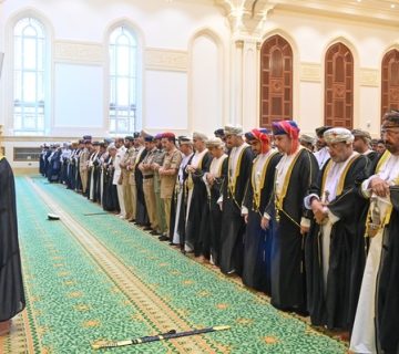 محافظُ 360x320