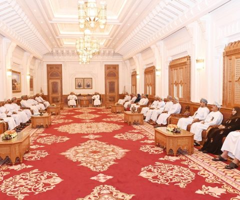 مُشتركًا