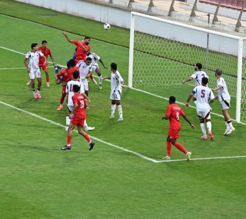 الألعاب 360x320