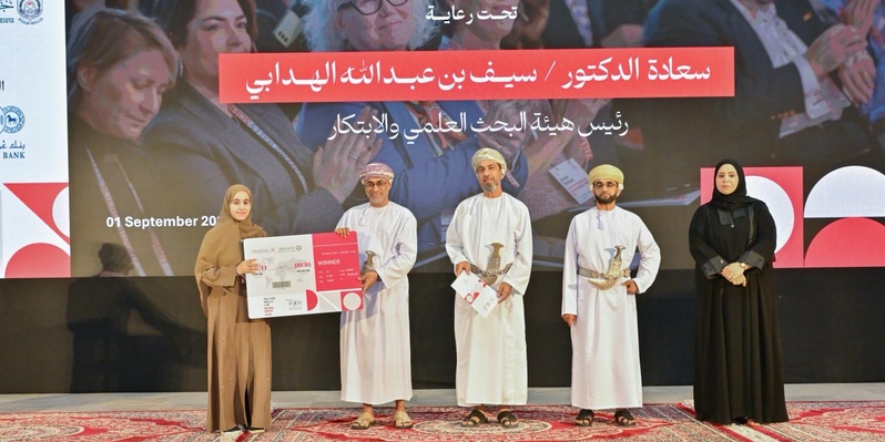 الجدران