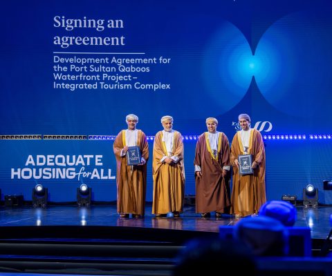 صورة من إعلان الاتفاقية بين وزارة التراث والسياحة ومجموعة عُمران - A picture from announcing the ITC agreement